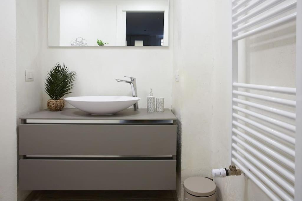 Quiet House In The Center - Porta Venezia Apartment Milan Exterior photo